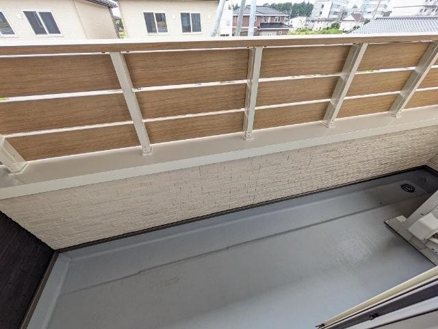 七風テラス　B（1） バルコニー