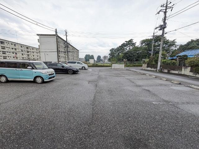 メゾンドMJ陽東（201） 駐車場