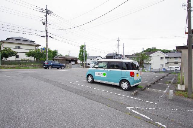 ハイツブルーメⅢ（101） 駐車場