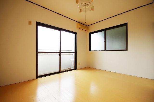 シティ・サンロード（2-C） 部屋画像