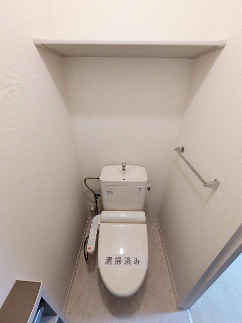 レジデンス ラソ B（101） トイレ