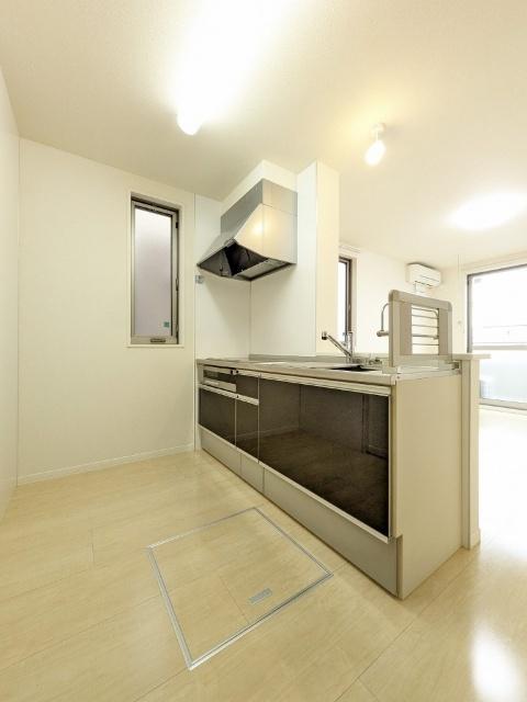 レジデンス ラソ B（101） キッチン