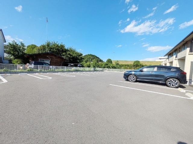 Liverte（101） 駐車場