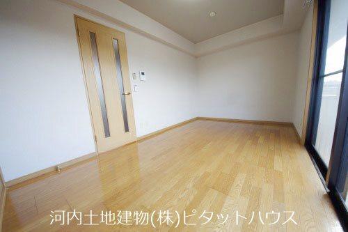 リバーサイド錦（103） リビング