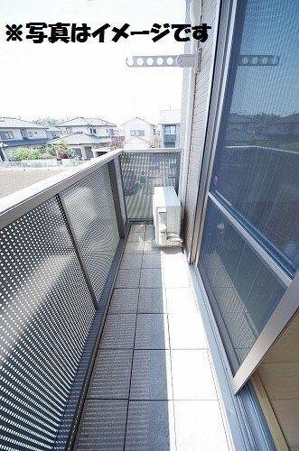 ロシホル B（102） 部屋画像