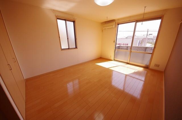 ルシャローゼSAGARA B（101） 部屋画像