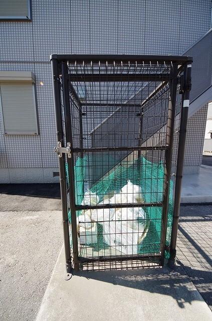 ルシャローゼSAGARA B（101） 部屋画像