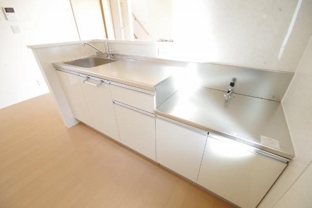 宇都宮市平松本町一戸建 キッチン