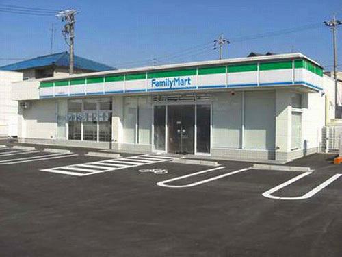 ﾌｧﾐﾘｰﾏｰﾄ 宇都宮今泉三丁目店：866m