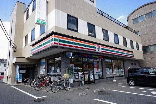 ｾﾌﾞﾝｲﾚﾌﾞﾝ 宇都宮簗瀬1丁目店：227m