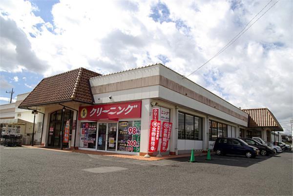 とりせん 氏家店：473m