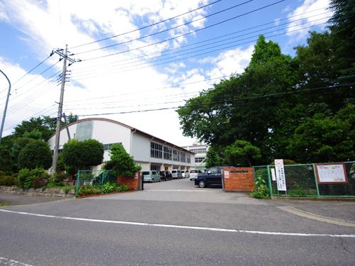 宇都宮市立横川西小学校：552m