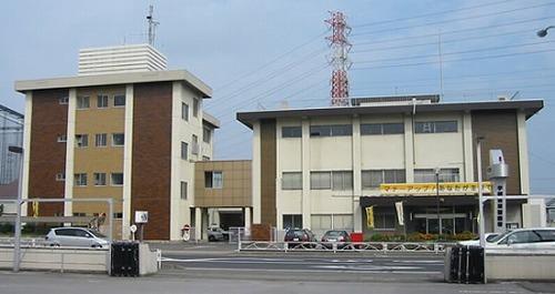 栃木県 警察本部 宇都宮中央警察署 馬場通り交番：463m