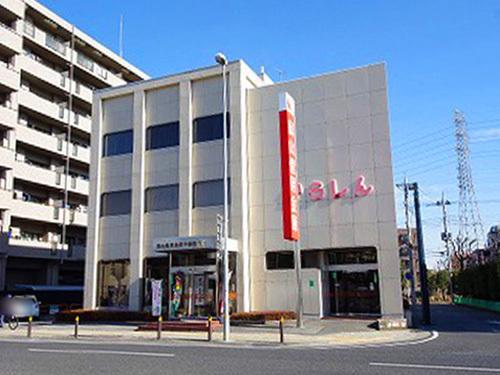 烏山信用金庫宇都宮支店：441m