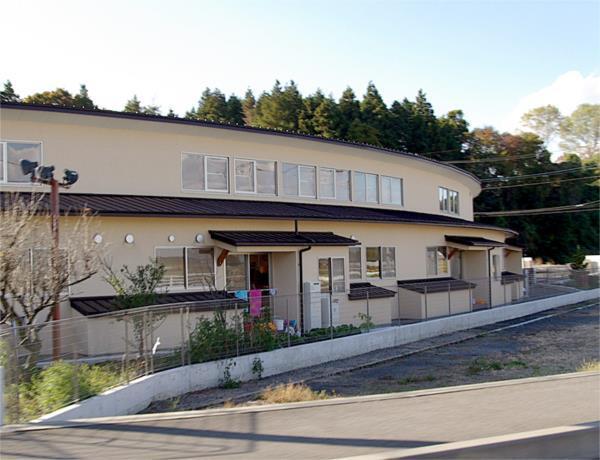 さくら保育園：1322m