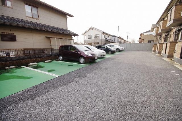 グリーンヒルズ　Ｂ（103） 駐車場