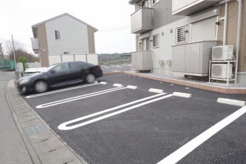 テクノヒルズ　Ｂ（202） 駐車場