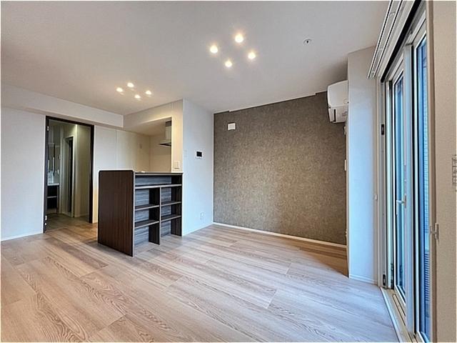 TORISIAS　大通り（101） 部屋画像