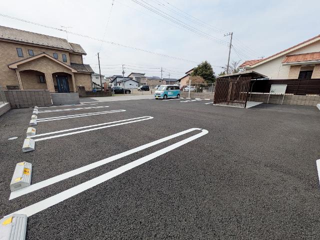 TORISIASアリステラ（205） 駐車場