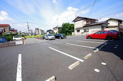 エクレール　Ａ（202） 駐車場