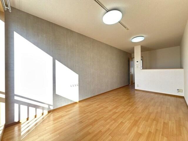 リースランド野高谷　Ｄ（108） 部屋画像