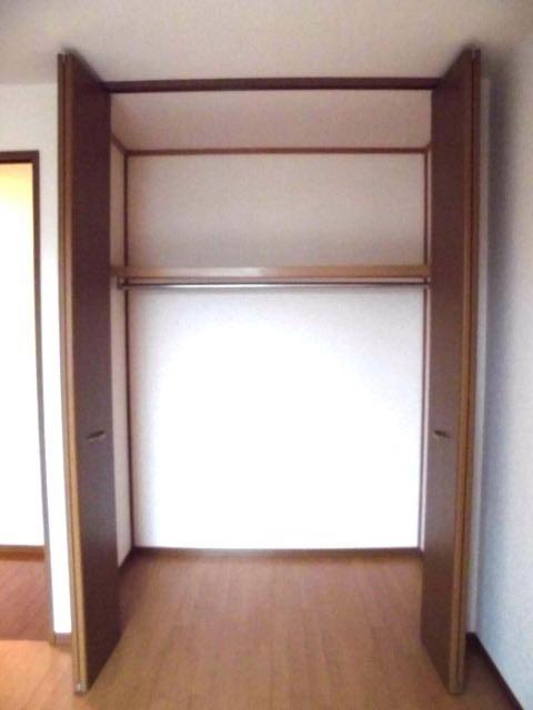 アーバンコート　Ｂ（101） 収納
