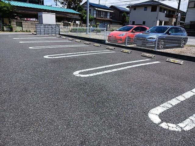レジデンス　Ｋ＆Ｂ（203） 駐車場