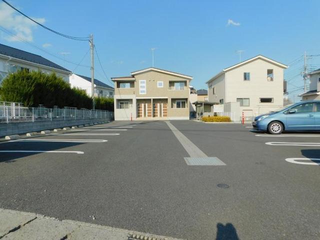 かりんＢ（202） 駐車場