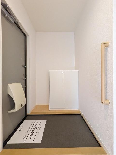 カッシーヤ鶴田　C棟（1） 玄関