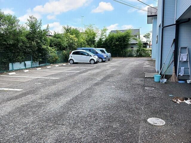 ヤマニハウスＢ（102） 駐車場