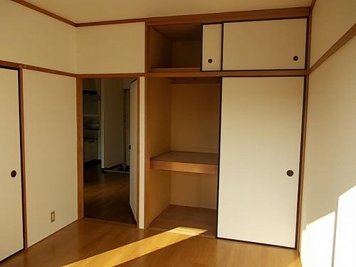 エルディム高木Ａ（202） 収納