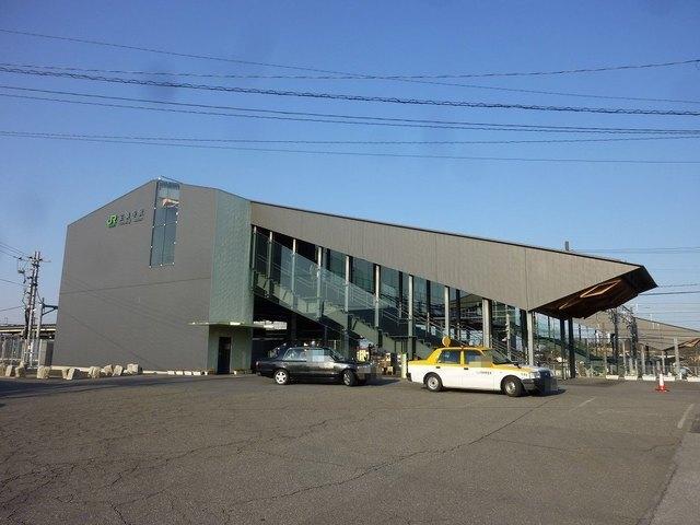 ＪＲ宝積寺駅：700m