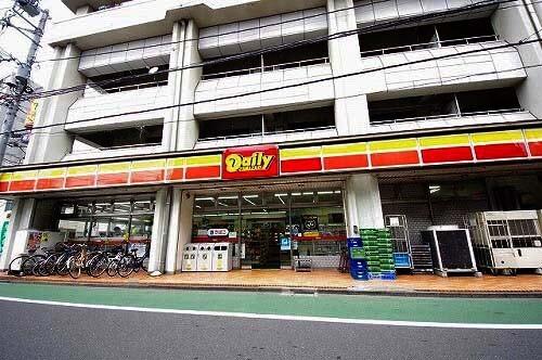デイリーヤマザキ宇都宮店：179m