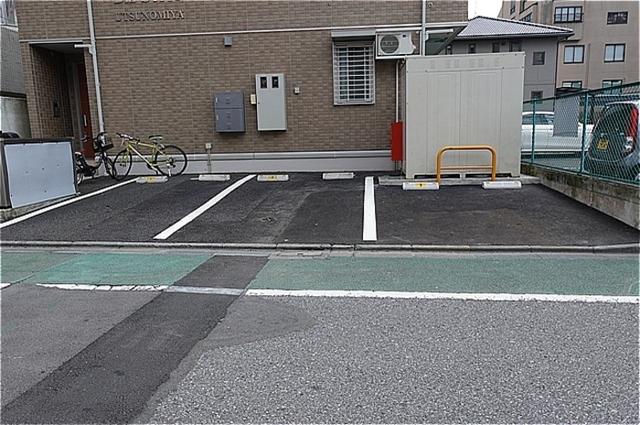 ＢｉZ　ＳＴＡＹ宇都宮（303） 駐車場