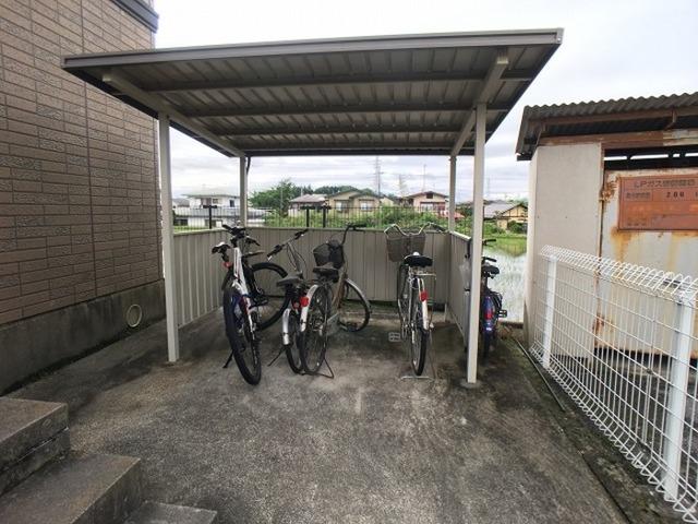 ロイヤルガーデン（203） その他