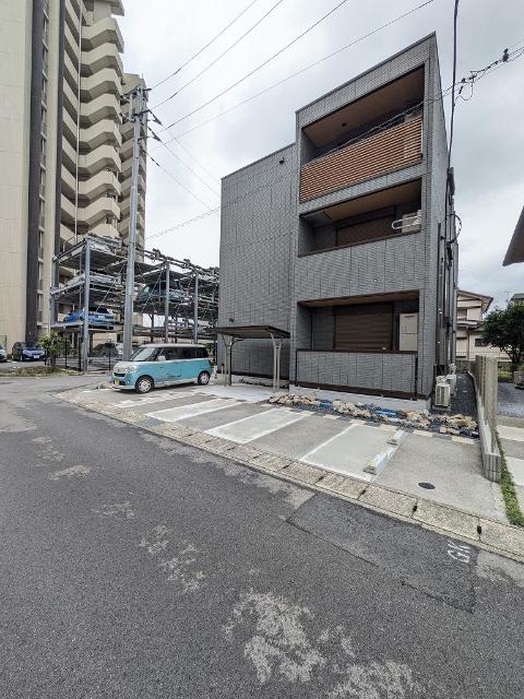 駅東公園前駅より徒歩9分 新築 3階建の賃貸物件