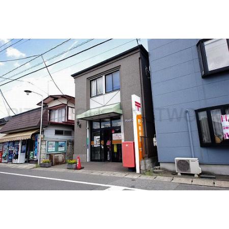 宇都宮泉が丘郵便局：457m