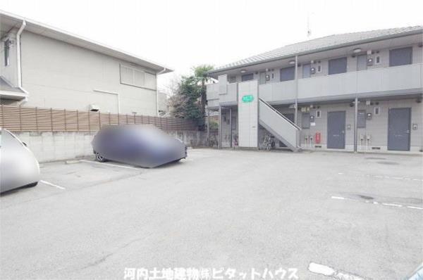 カーサ・一条 駐車場