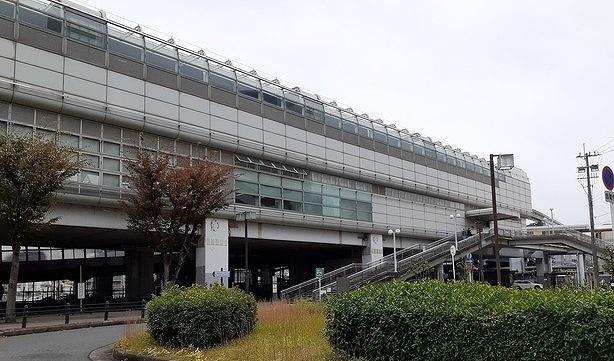 モノレール南茨木駅：400m