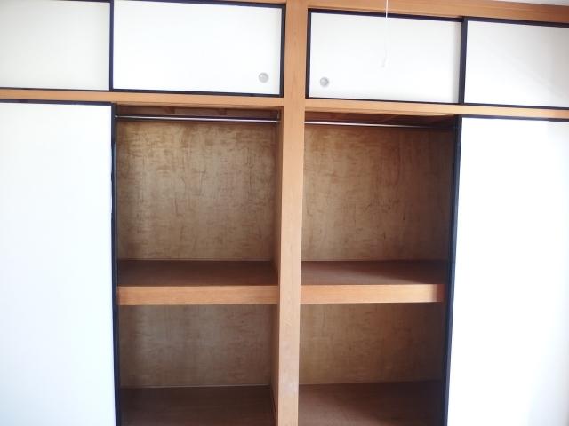 ハイツ柿田（203） 収納