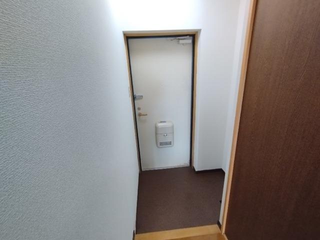 ディアコート井内（402） 玄関