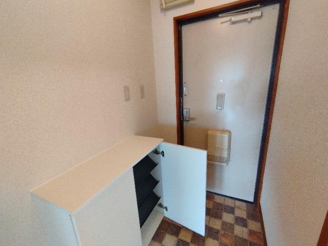 エスポワール南ヶ丘（4B） 玄関