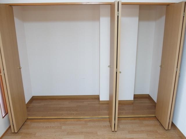 WING１号館（303） 収納