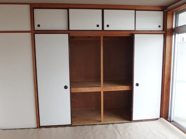 リバーストーン（東大友町）（303） 収納