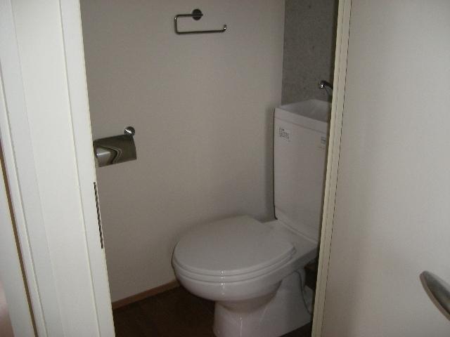 四季織る家（5） トイレ