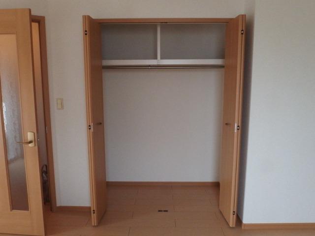 ノーブル郷東Ａ（102） 収納