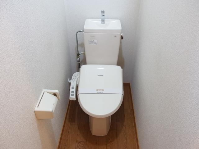 カトル・セゾン（101） トイレ