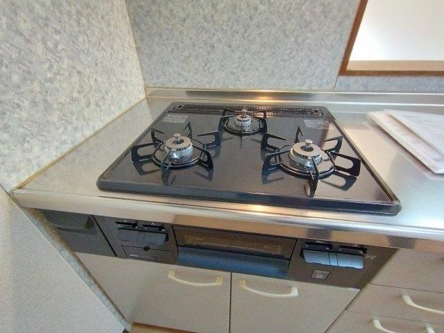ハイツ浅井（上六名）（1A） キッチン
