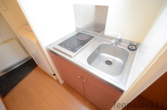 レオパレスピソ（212） キッチン