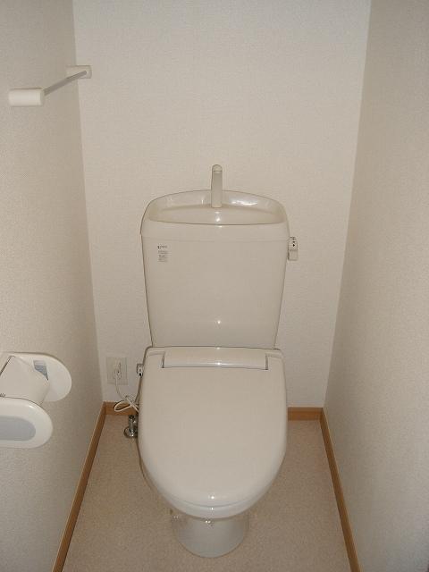 カーサ古澤Ａ（102） トイレ